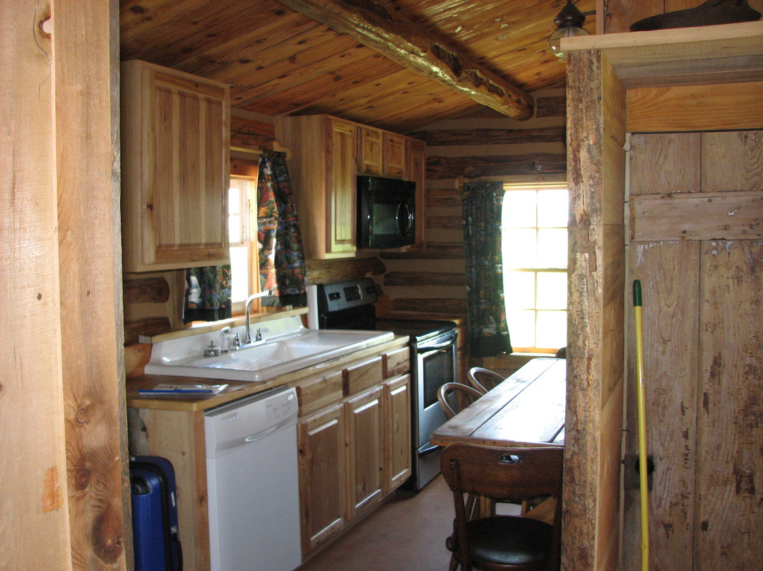 Nauvoo Log Cabins LLC