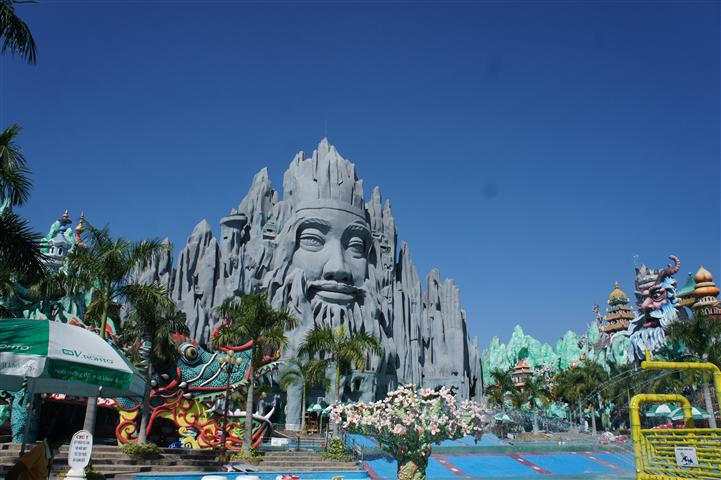 Suoi Tien Theme Park景点图片