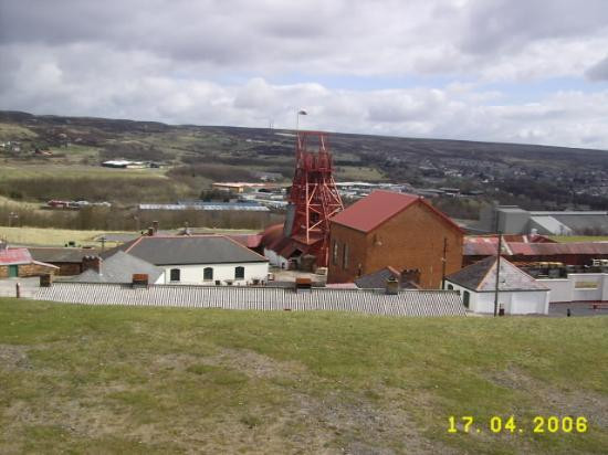 Big Pit National Coal Museum-卡莱纳冯必去景点