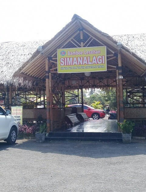 Bamboe Lesehan Simanalagi
