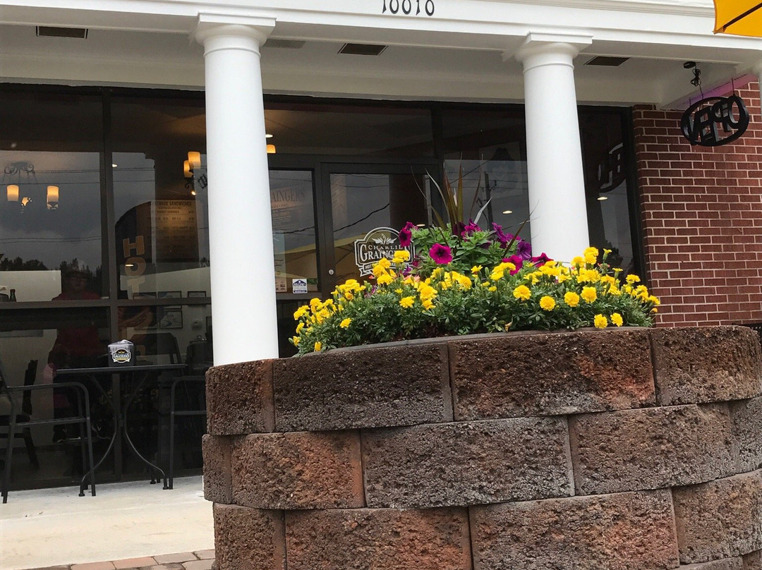 里士满希尔餐馆和美食-Charlie Graingers