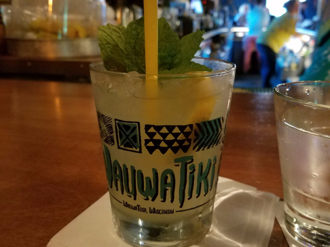 Wauwatiki Bar & Grill