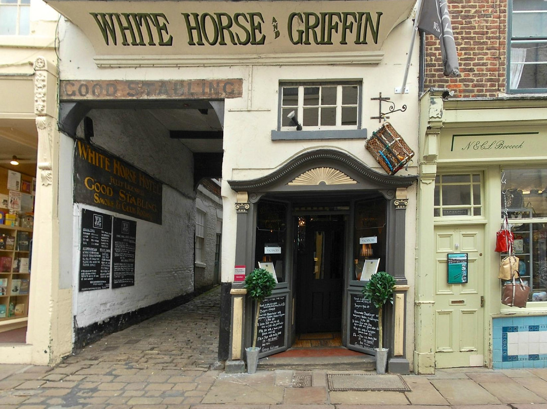 White Horse and Griffin Restaurant