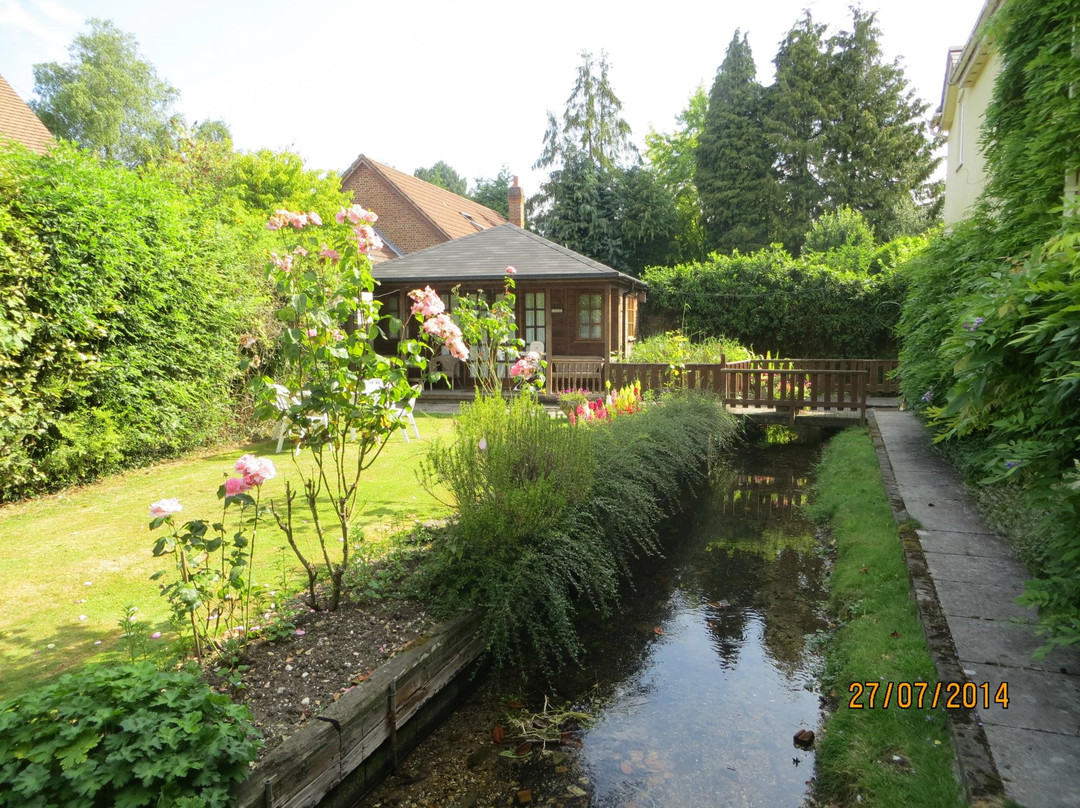 May Cottage and The Old Mortuary