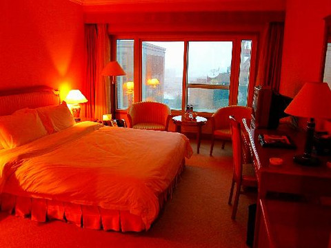 中山大酒店主图