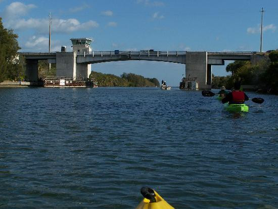 A Day Away Kayak Tours景点图片