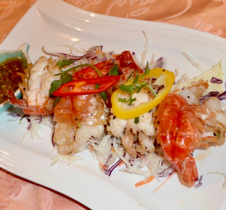 Golden 9 Thai kitchen & Bar
