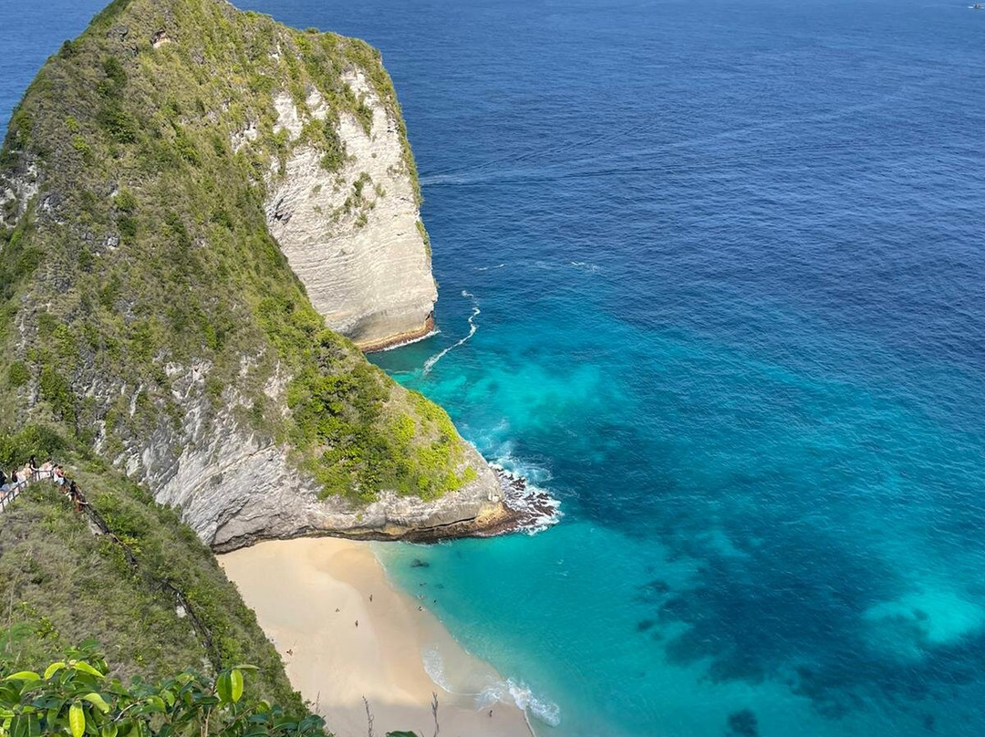 Hire Nusa Penida Tours-珀尼达岛必去景点