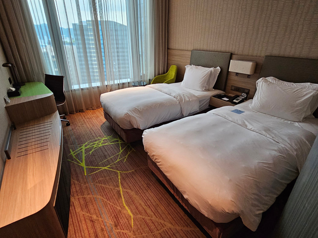 香港九龙CBD2智选假日酒店主图