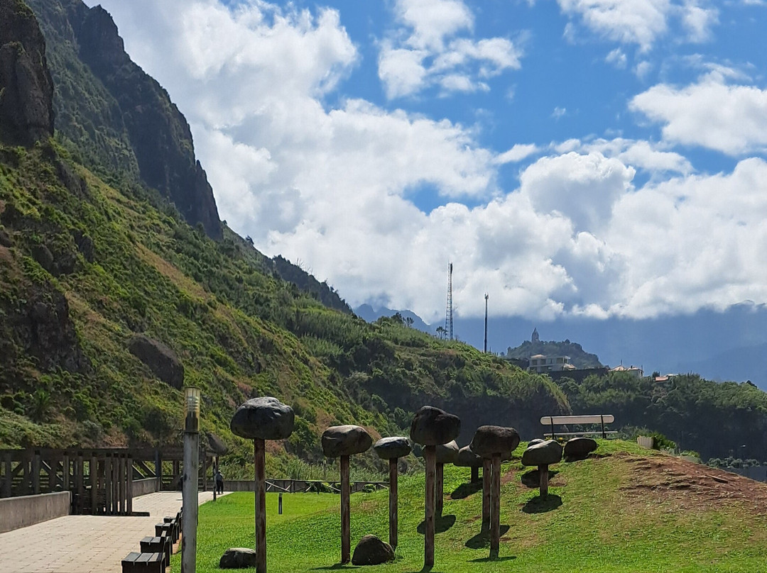 Sao Vincente Mushroom Statues-Sao Vicente必去景点
