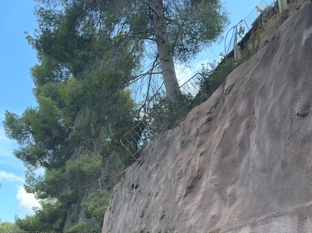 地中海自然温泉度假村