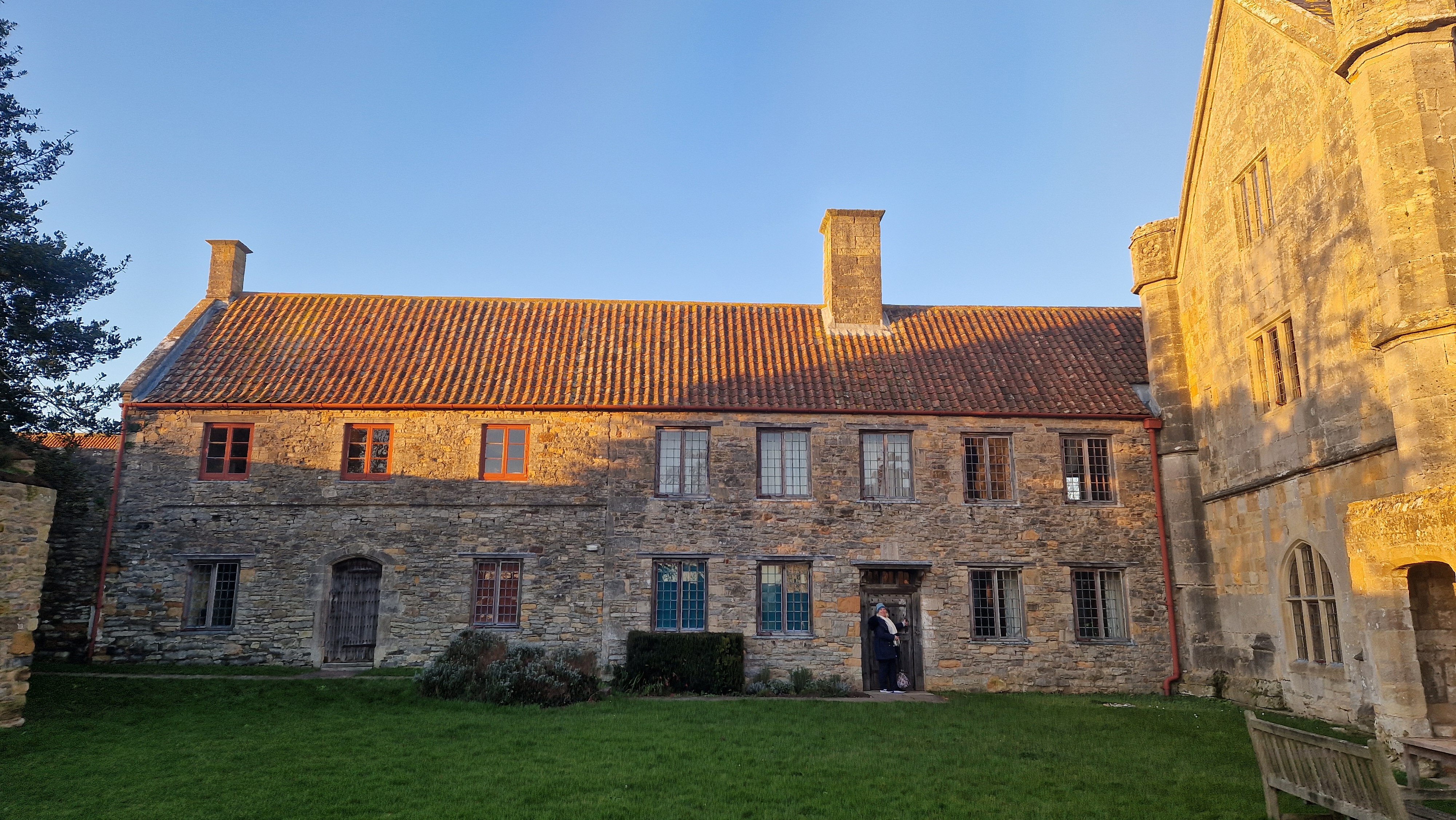 Woodspring Priory-官方