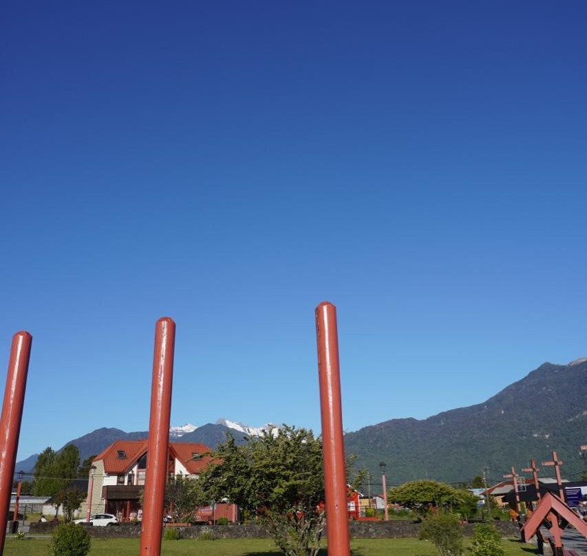 Plaza De Armas De Hornopirén-Hornopiren必去景点