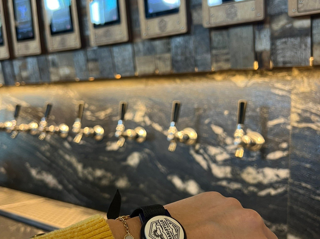 Charleville Vineyard Winery & Microbrewery主图