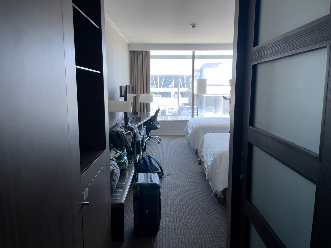 Holiday Inn Santiago - Airport Terminal by IHG主图