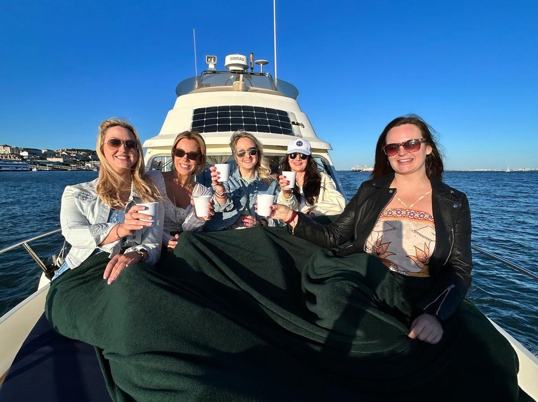 Lisbon Me Boat Tours-里斯本必去景点