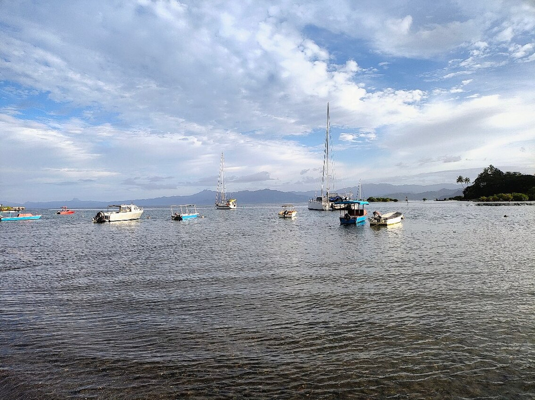 Bay View Barbers Lodge主图