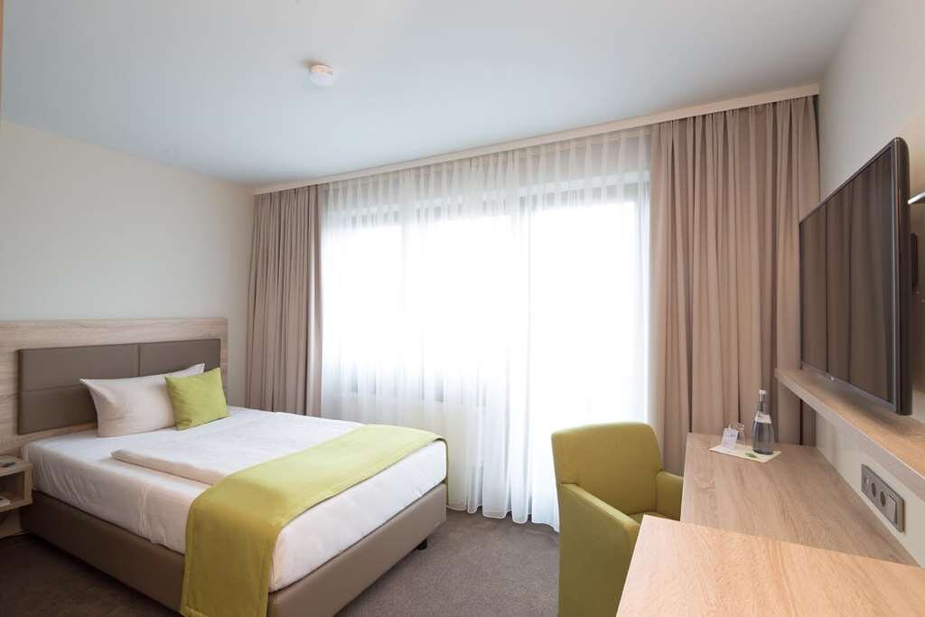 ARAMIS - Tagungs und Sporthotel主图