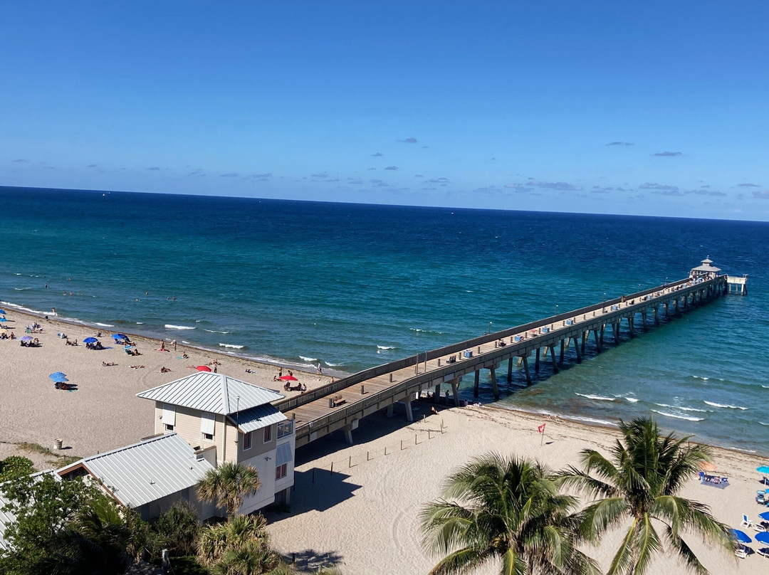 迪尔菲尔德海滩温德姆度假酒店主图