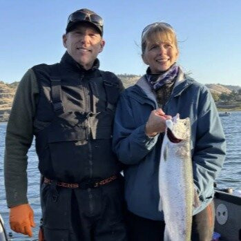 Columbia Chrome Fishing Guide Services