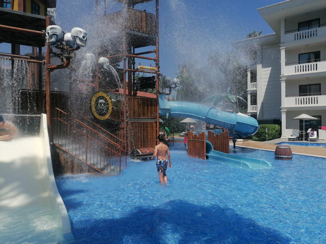Utopia Resort & Residence主图