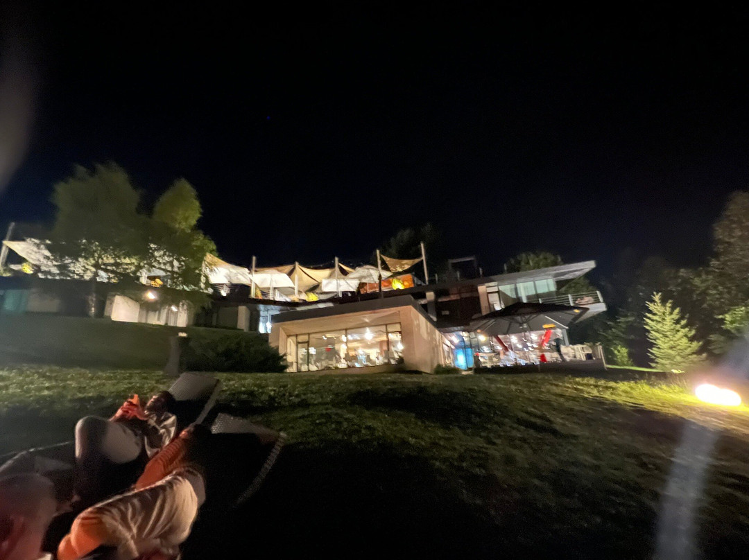 彭逊阿特拉朵塔纳旅馆主图