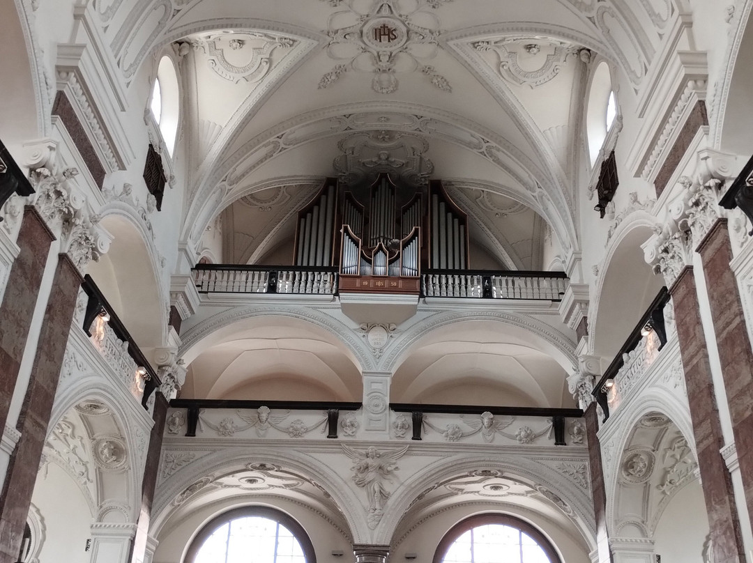 Jesuit Church Innsbruck-茵斯布鲁克必去景点