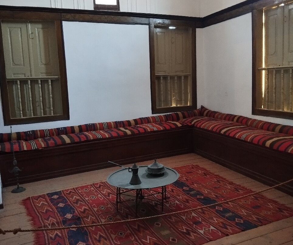 Vareltzidaina's House景点图片