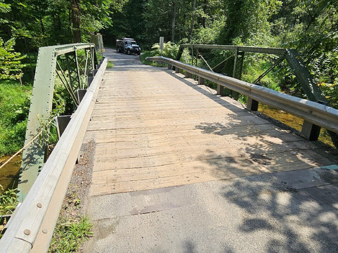 Green Road Bridge-White Hall必去景点