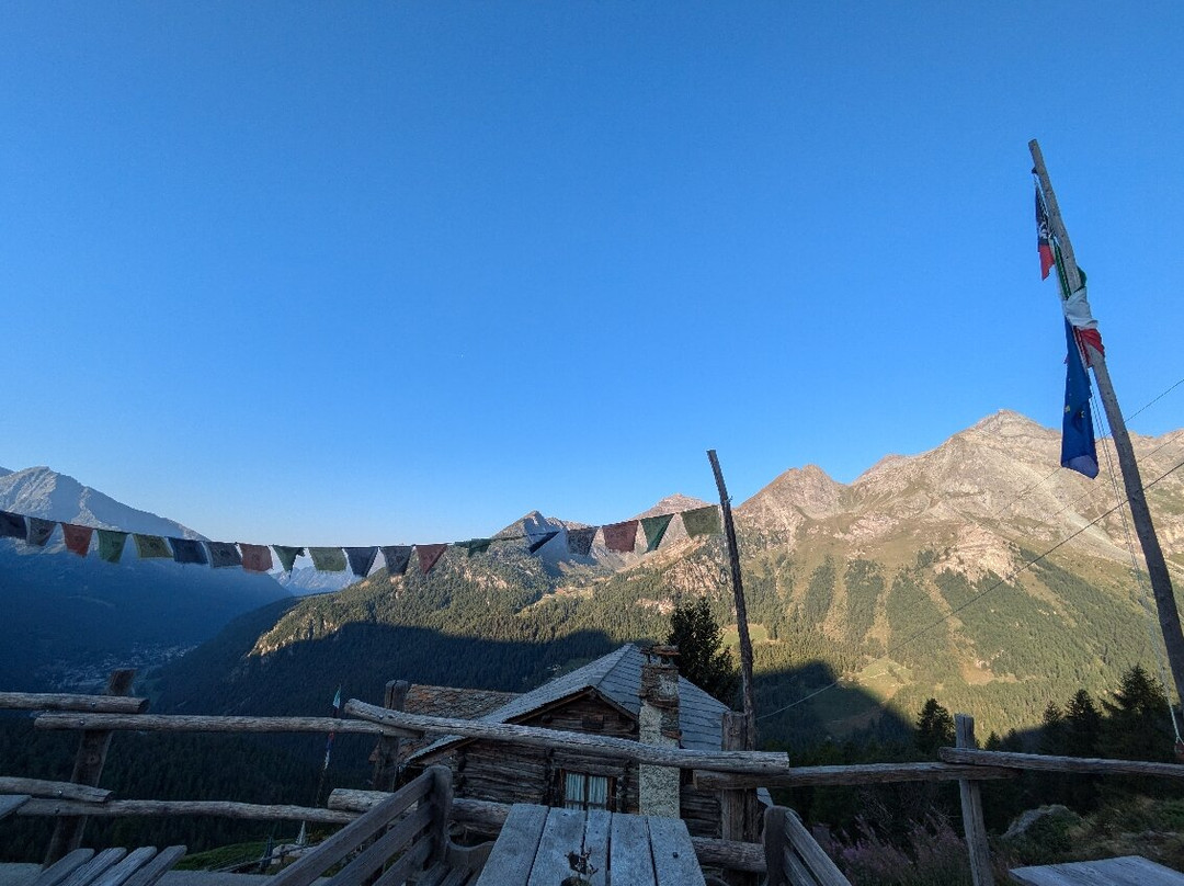 Rifugio G. B. Ferraro主图
