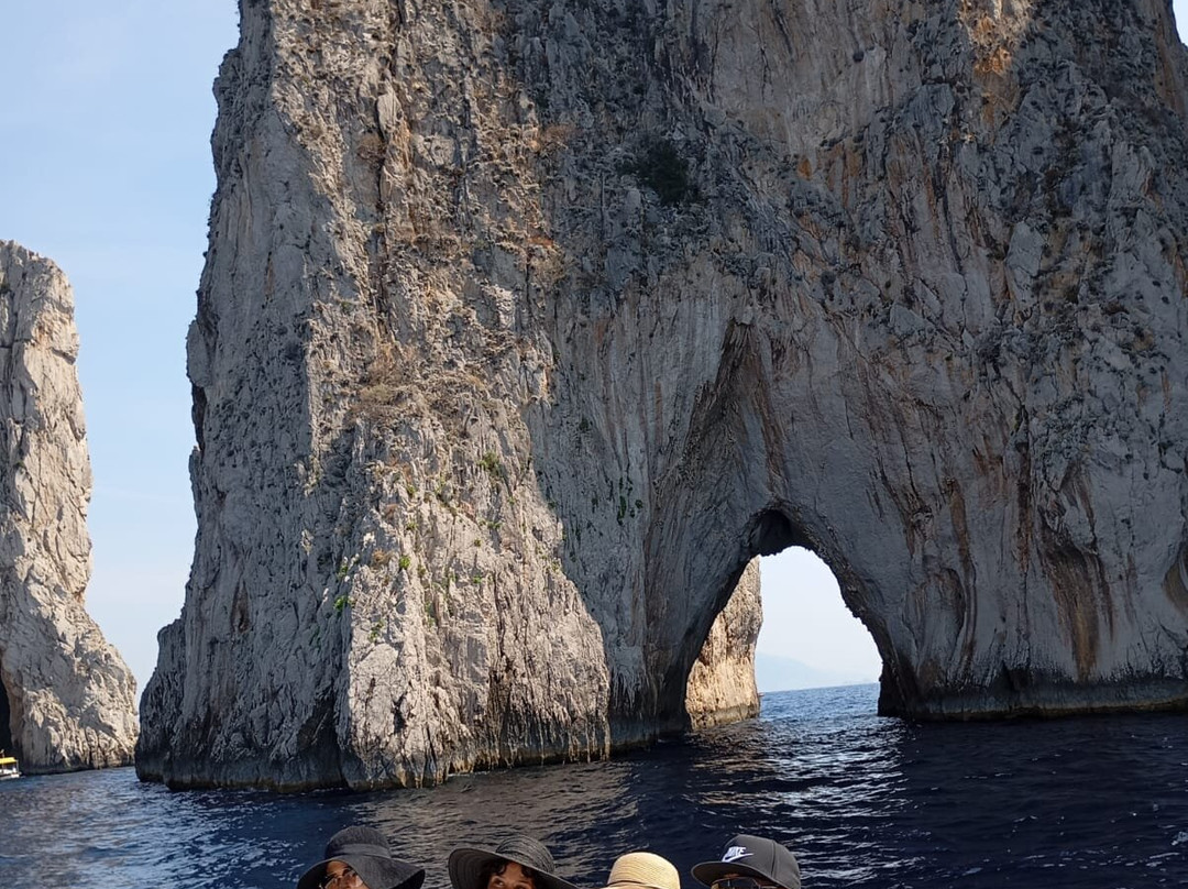 Pepecello Yacht Tours-那不勒斯必去景点