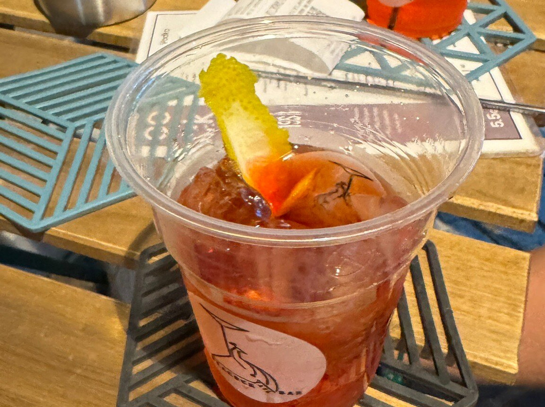 Peacock Tail Bar-干尼亚必去景点