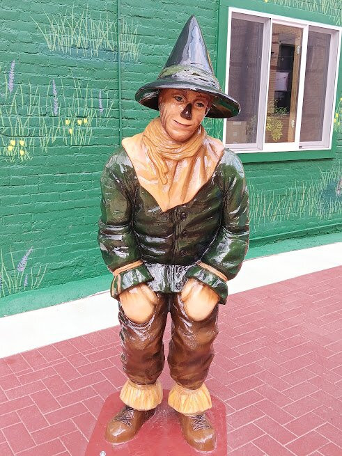 Oz Plaza-Oconomowoc必去景点