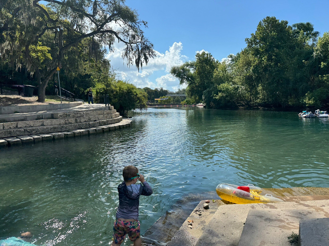 Hinman Island Park-新布朗费尔斯必去景点