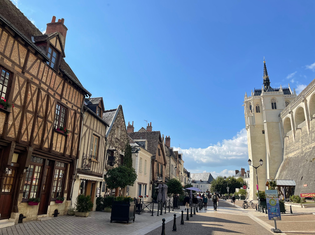 Place Michel Debré景点图片