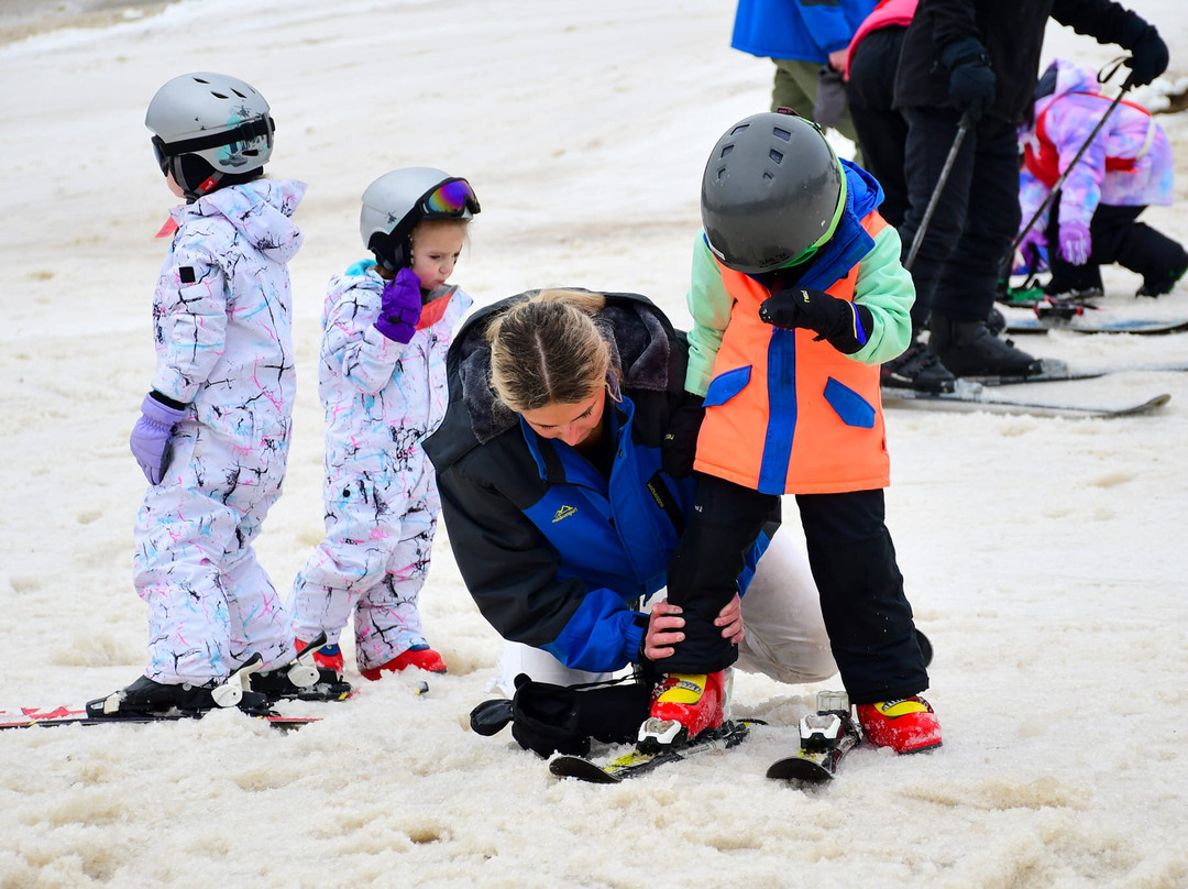 Crescent Hill at Hitchcock-Crescent必去景点