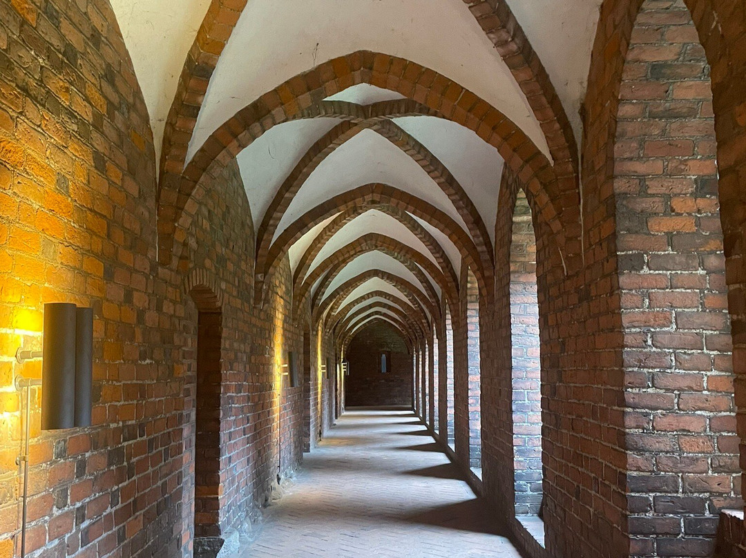 Church of St. Mary景点图片