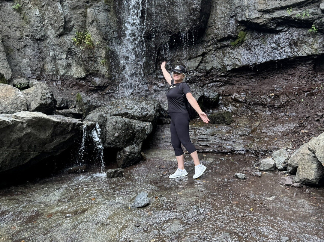 Kravtsovskiye Waterfalls景点图片