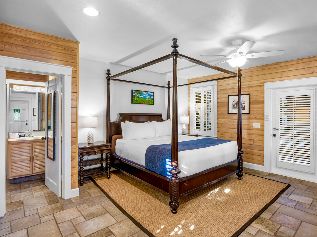 伊甸园酒店主图