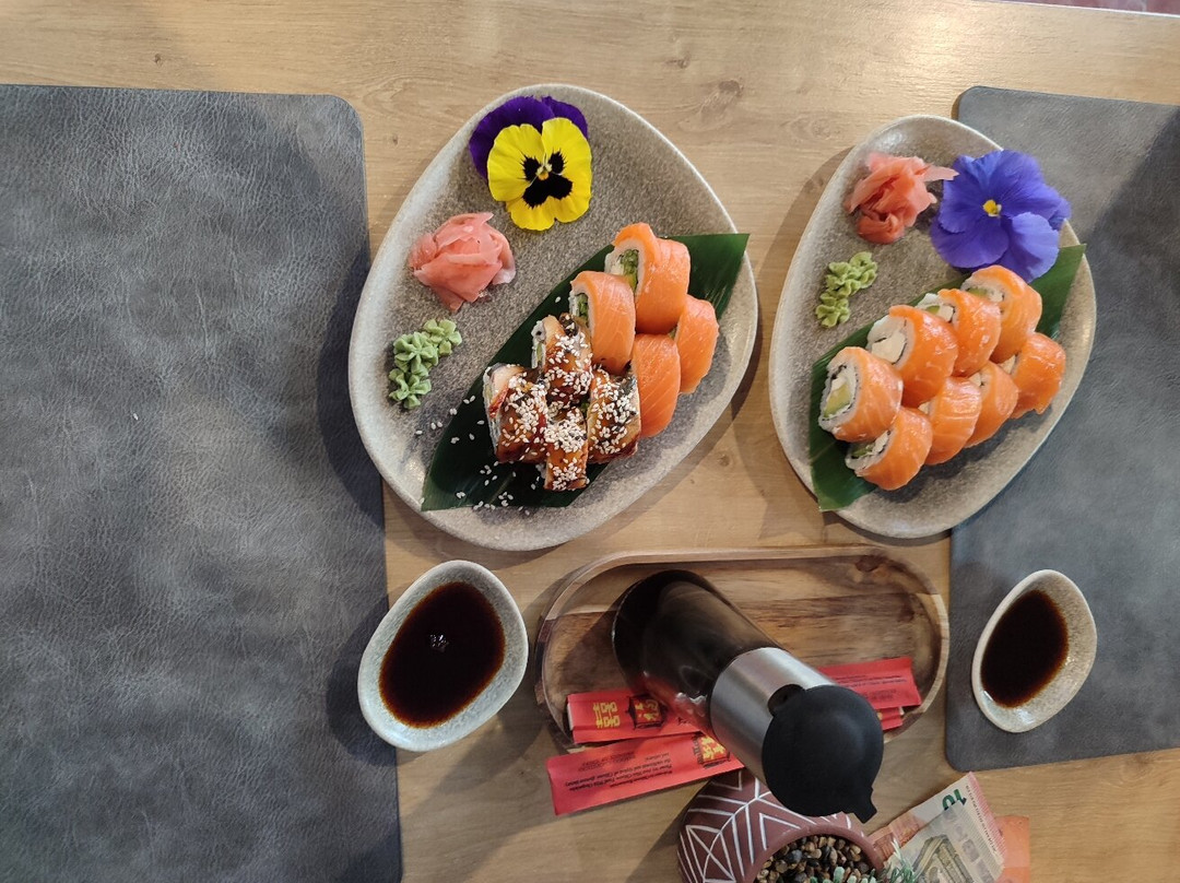 Bjelisi餐馆和美食-Sakura sushi