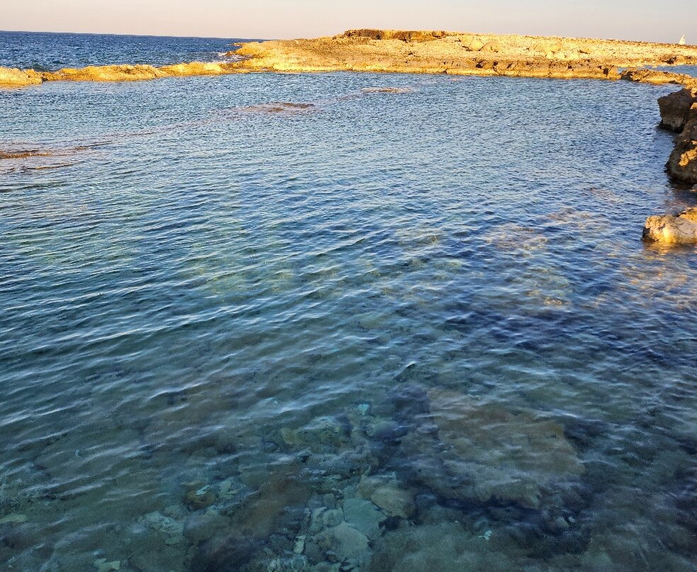 Ix-xtajta Tal-qawra-卡拉必去景点