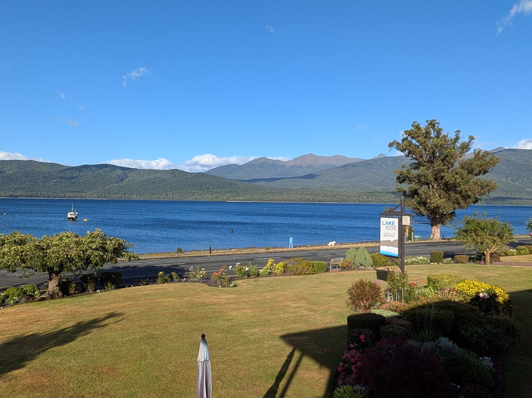 湖滨汽车旅馆公寓主图