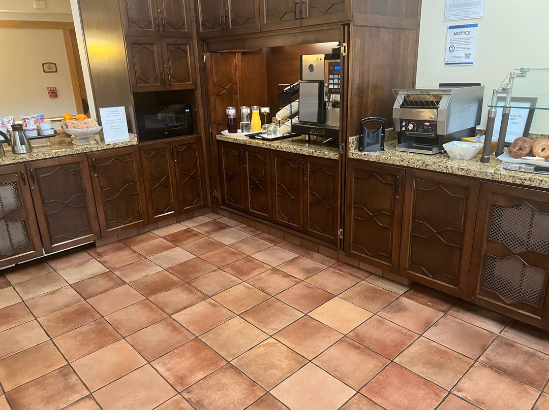 加州大学洛杉矶分校旅馆主图