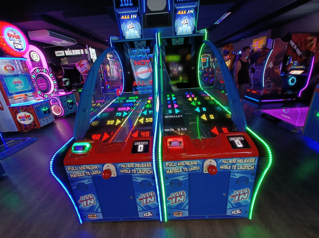 Strike Entertainment Centre, Lower Hutt-下赫特必去景点