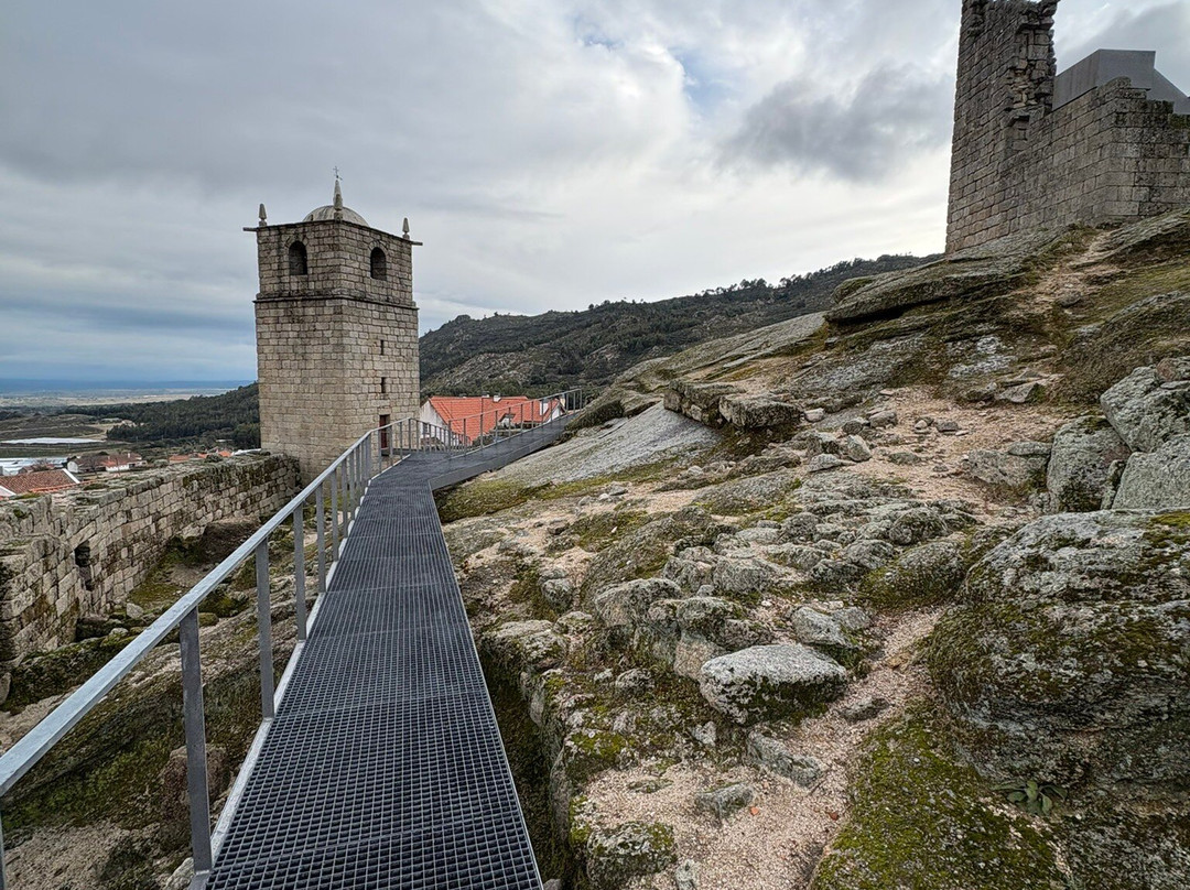 Castelo de Castelo Novo景点图片