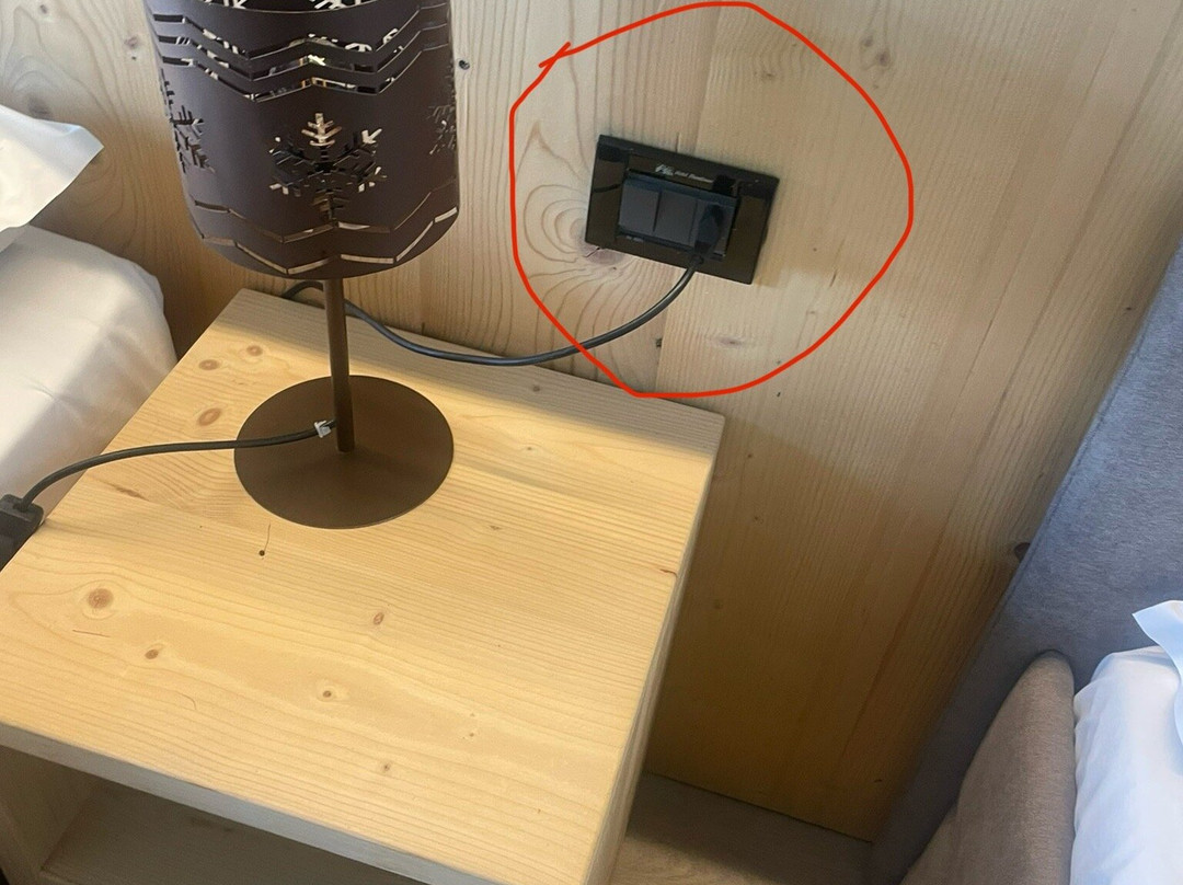 Hotel Piandineve主图