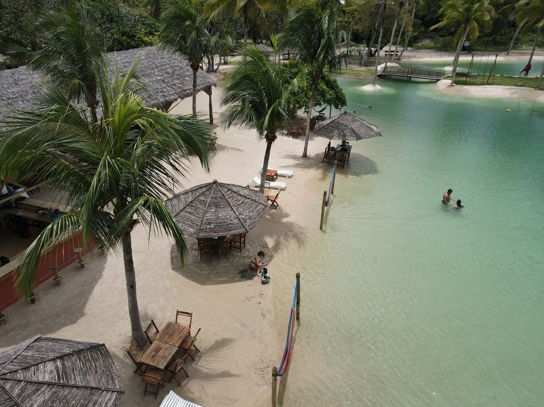 Laguna Beach Club Guriú