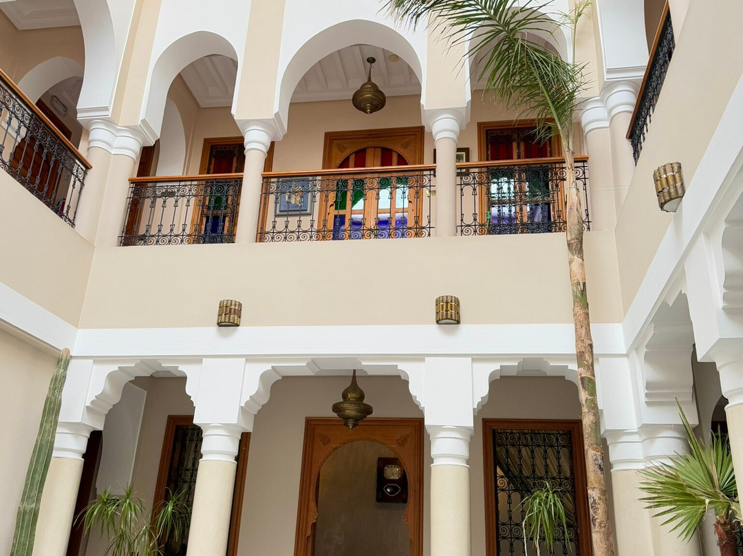 Cultural MoroccoTours-Ait Azzi必去景点