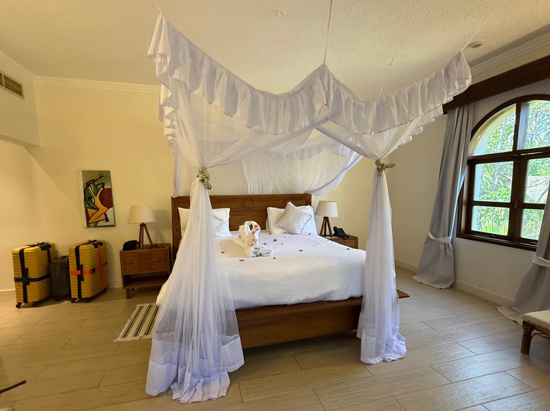 Almanara Luxury Boutique Hotel & Villas主图