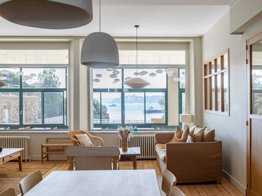 Hotel Bellevue主图